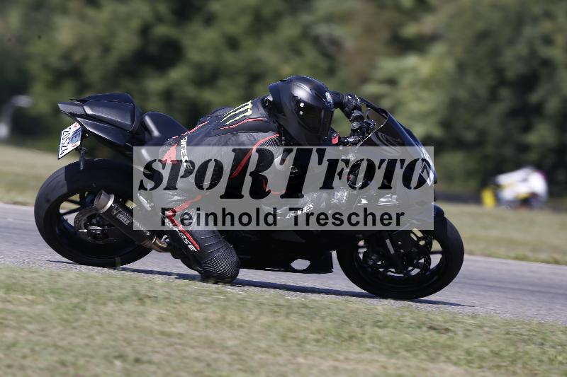 Archiv-2025/49 26.08.2025 Cornu Master School ADR/gruen-vert/73